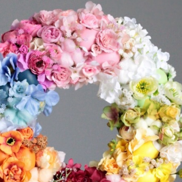 GORGEOUS FLORAL WREATH     NEW/CUSTOM MADE - Picture 2 of 8